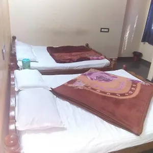  Lodge Happy Stays @ Hk Residency